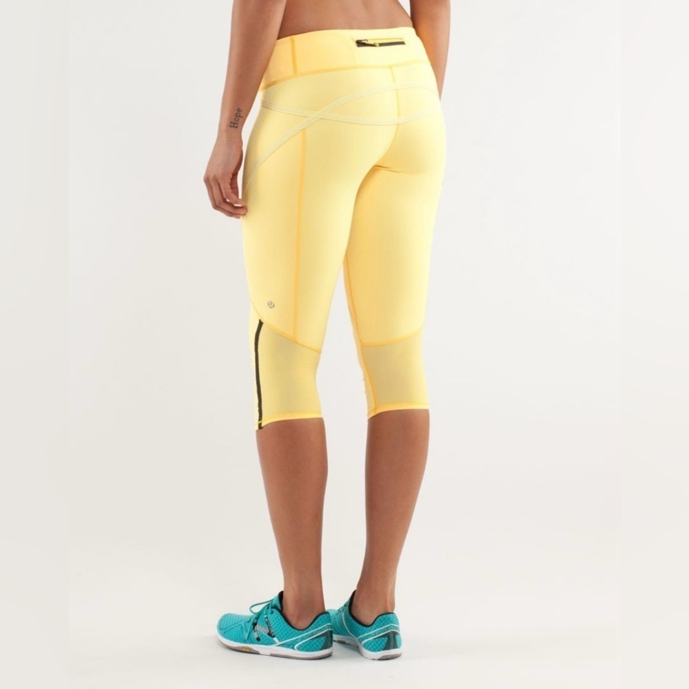 2013 Lululemon Run: Pace Crop 17” Legging Burning Yellow Sz 8 |Rare Retired NWOT